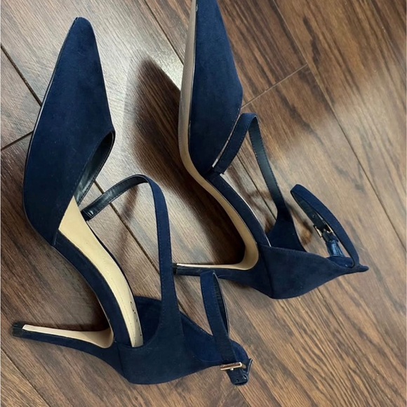 Aldo Navy Pointed Toe Ankle Strap Heels - Picture 2 of 4